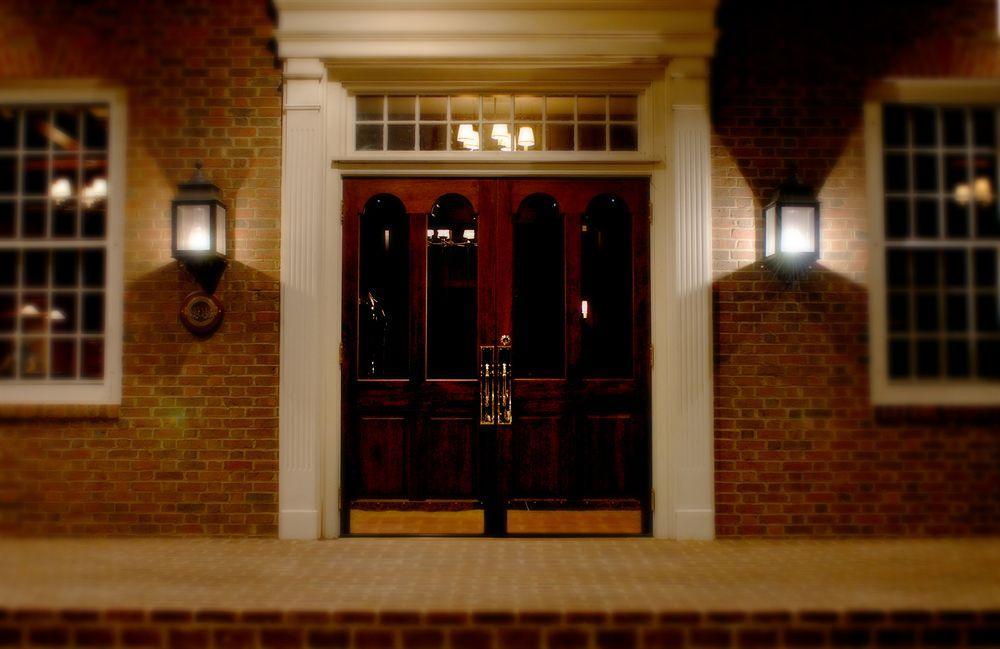 The Delafield Hotel Exterior foto